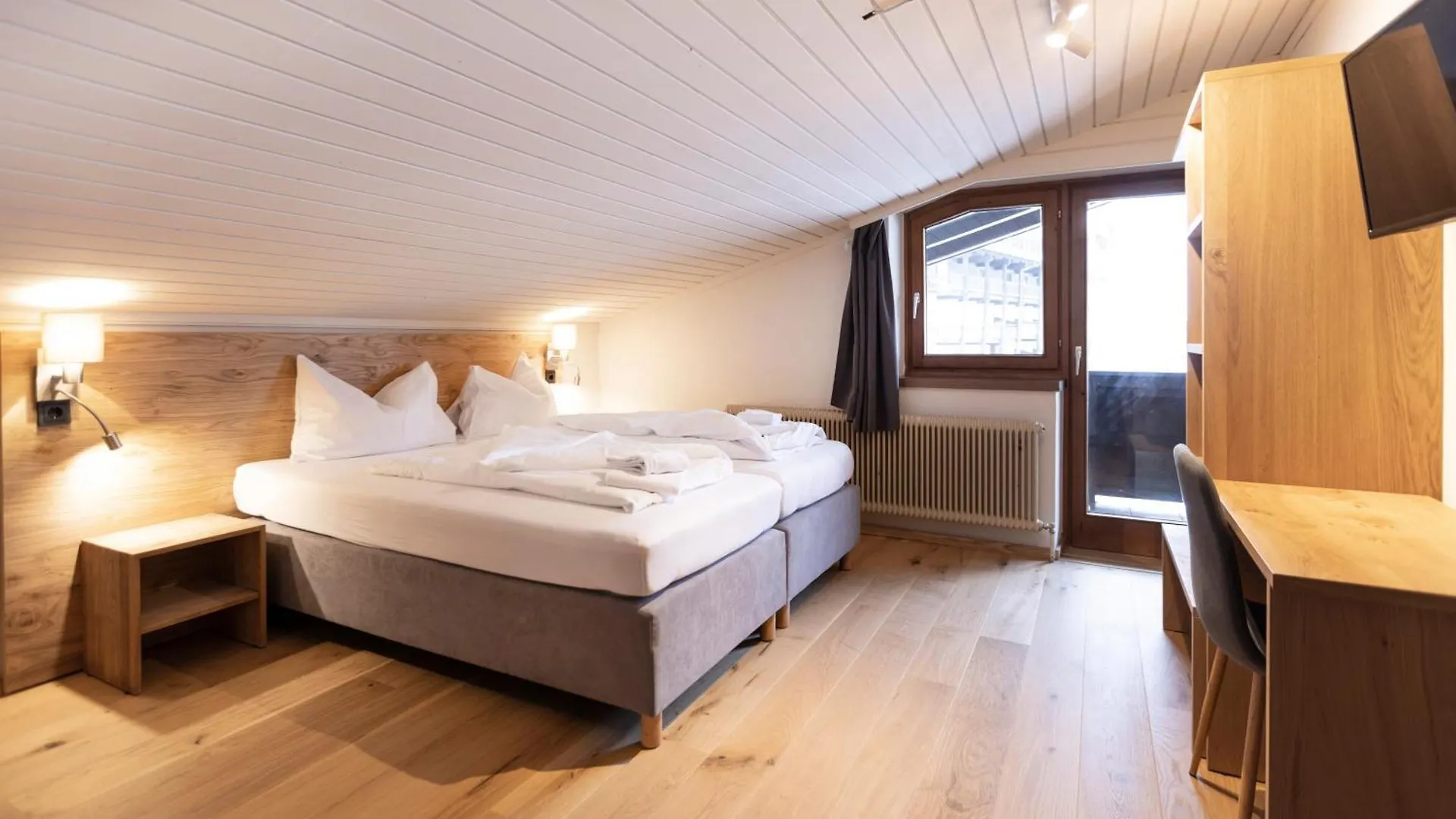 Hotel Pinzgauerhof Ski & Bike - Inclusive Evening Dinner Saalbach-Hinterglemm